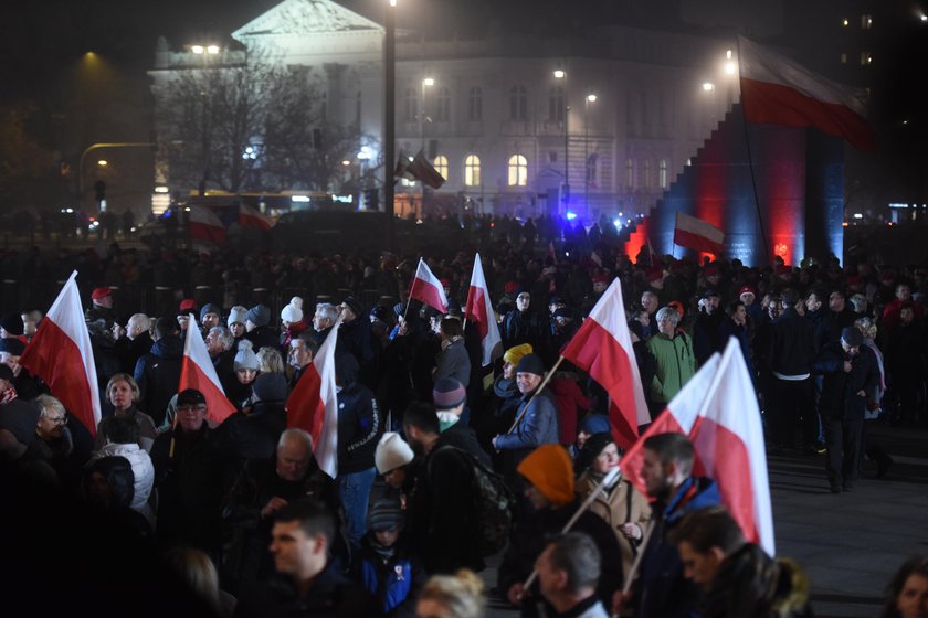 Święto Niepodległości. Odsłonięcie pomnika Lecha Kaczyńskiego