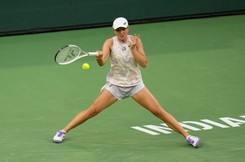 Turniej WTA w Indian Wells. Awans Świątek po trudnym meczu do 1/8 finału