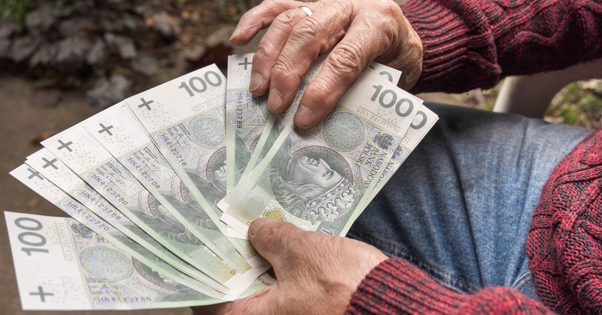 Na te choroby w 2026 roku ZUS wypłaca ponad 1900 zł miesięcznie. Lista chorób uprawniających do renty z tytułu niezdolności do pracy