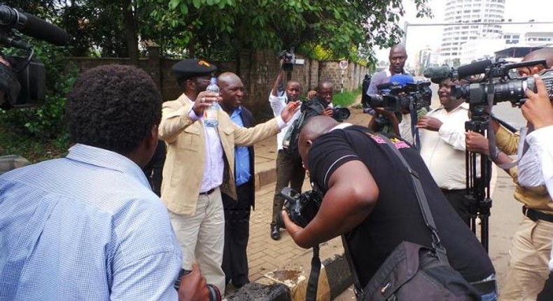 Kisumu Governor Anyang' Nyong'o chase car clamped after illegal parking at airport