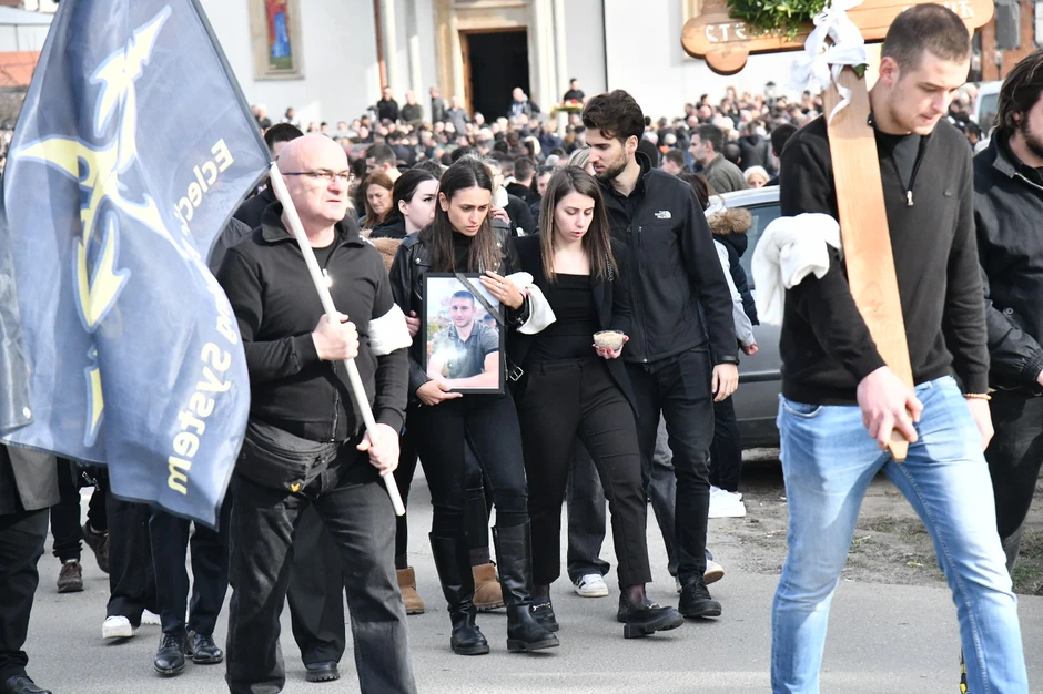 Sahrana Stefana Savića