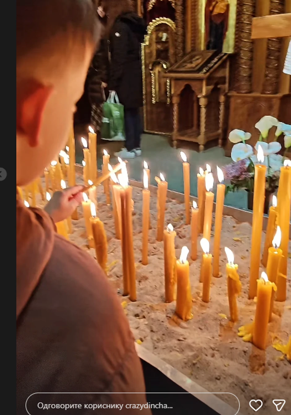 Dinča ovako sa porodicom provodi Veliki petak