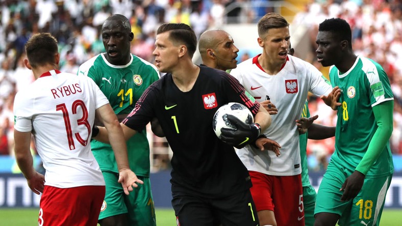 MŚ 2018: kara dla kibica, który wyrzucił telewizor przez ...
