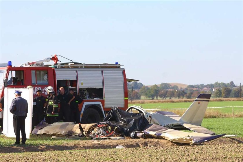 Spadła awionetka. 2 osoby nie żyją. Wypadek awionetki. Śmierć dwóch osób