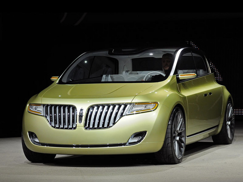 Detroit 2009: Lincoln C concept – duży luksus z małym opakowaniu