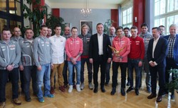 Polscy skoczkowie na śniadaniu u prezydenta. "Jesteśmy panom ogromnie wdzięczni, bo to wielki sukces"