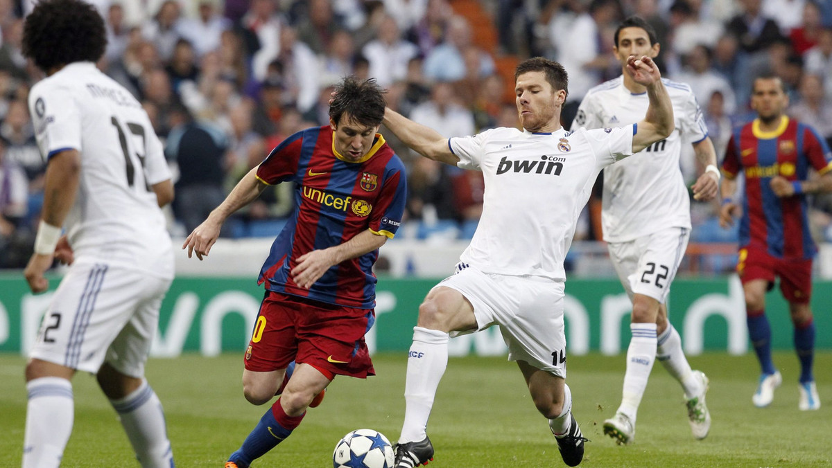Ostatnie spotkania Realu Madryt z Barceloną obfitowały w wiele kontrowersyjnych incydentów. - Relacje z niektórymi piłkarzami Barcy zostały zniszczone - przyznał Xabi Alonso po remisie 1:1 w rewanżowym meczu Ligi Mistrzów.