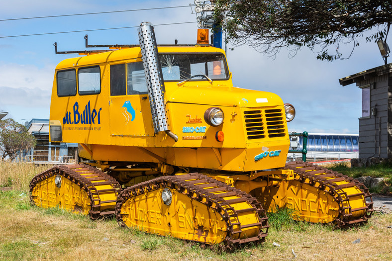 Tucker Sno-Cat