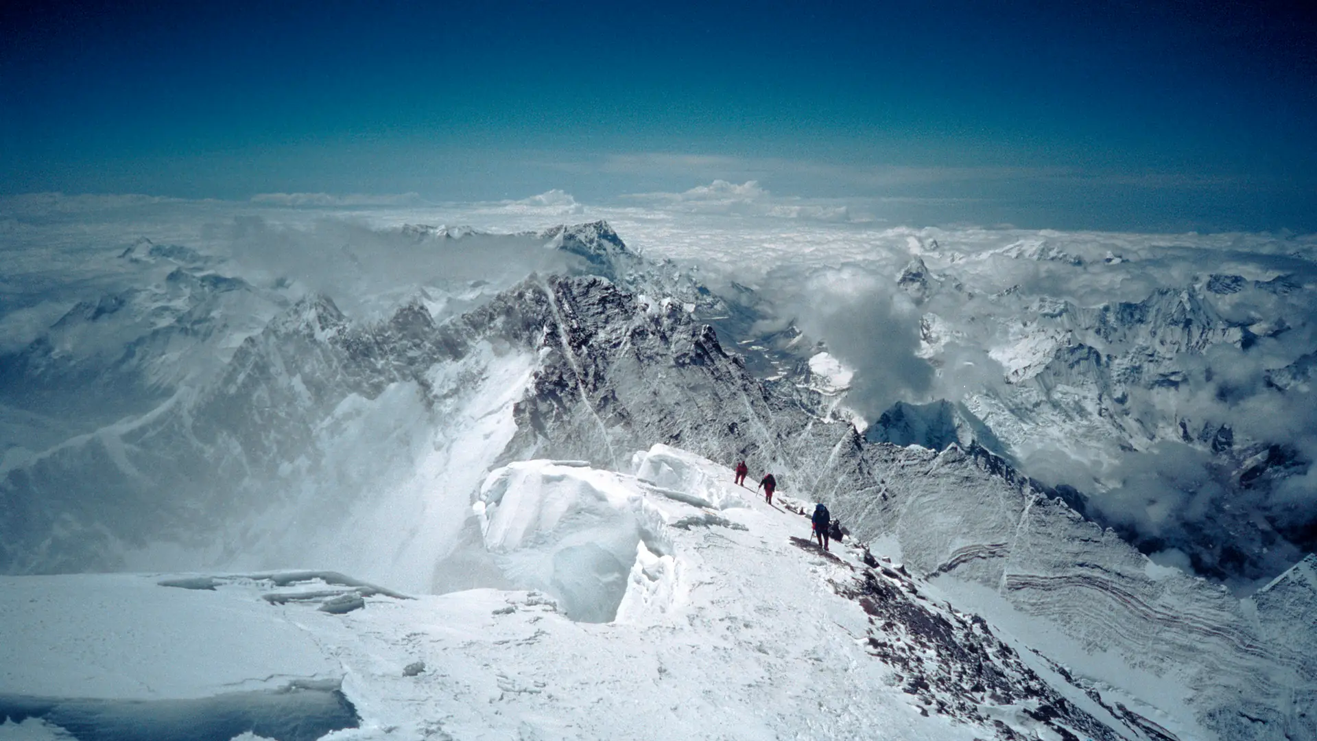 Lodowiec przy Mount Everest błyskawicznie topnieje. W ciągu 25 lat stracił 54 m grubości