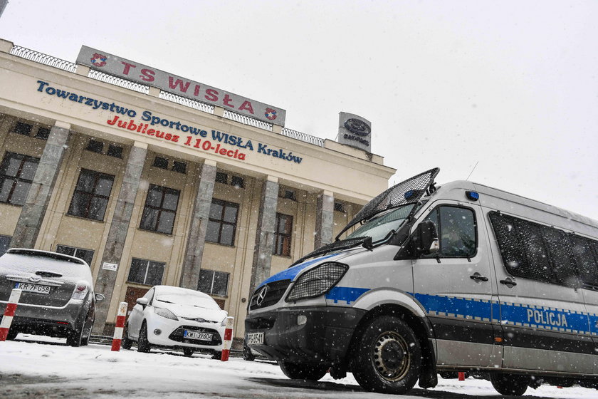 PRZESZUKANIE HALA WISLA KRAKOW LYK