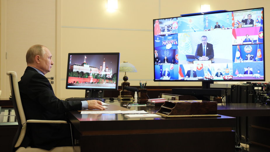 Władimir Putin podczas telekonferencji
