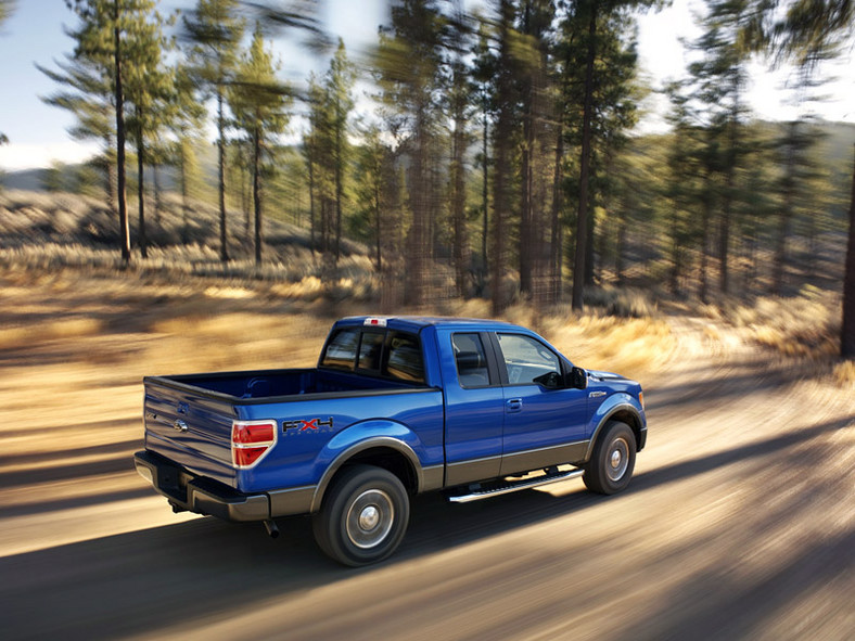 Ford F-150: legendarny pickup z nową twarzą (+ wideo)