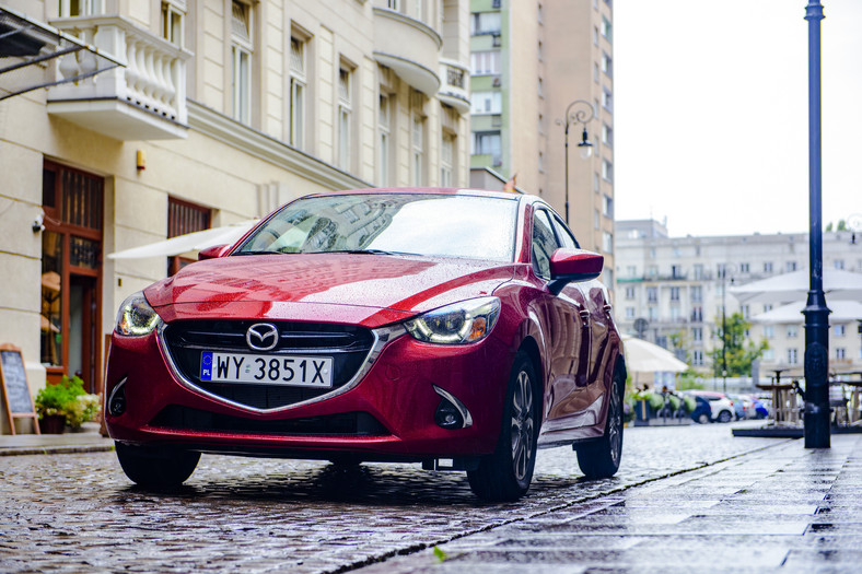 Mazda 2 1.5 AT