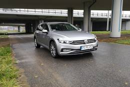 Volkswagen Passat Variant 2.0 TSI ACT - wiesz, za co płacisz?