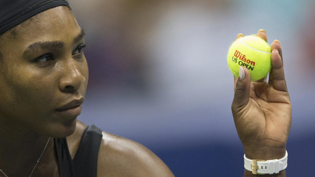 Amerykańska mistrzyni zapowiedziała, że do końca roku nie pojawi się już na korcie. Wiadomo jednak, że nic nie odbierze jej prowadzenia w klasyfikacji WTA. Serena Williams właśnie rozpoczęła 261. w karierze tydzień na pierwszym miejscu w tym rankingu. Przegoniła właśnie Chris Evert i jest już trzecia w historii.