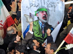 "Śmierć dla liderów opozycji!". W Iranie protest zwolenników reżimu