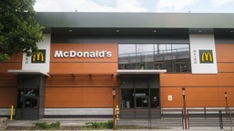 znana sieć fast foodów zaskakuje. właściciele psów będą zachwyceni