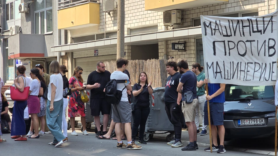 Protest studenata ispred PU za Grad Beograd
