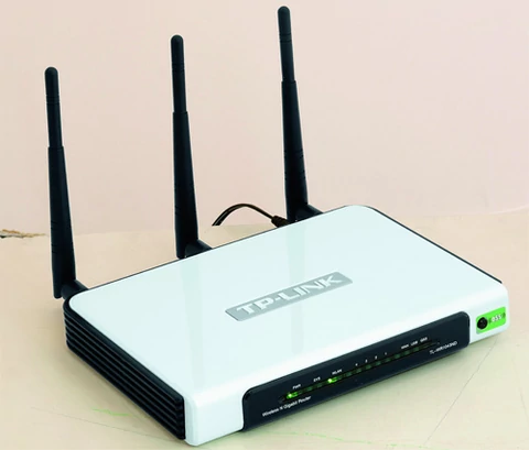 TEST 9 routerów z Wi-Fi do domu | Porównanie routerów - routery dla domu,  router do neostrady, router netia - rutery test - sieć domowa, adsl, WLAN,  Wi-Fi - jaki router wybrać