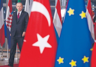Turcja w Unii Europejskiej? Koniec akcesyjnej fikcji