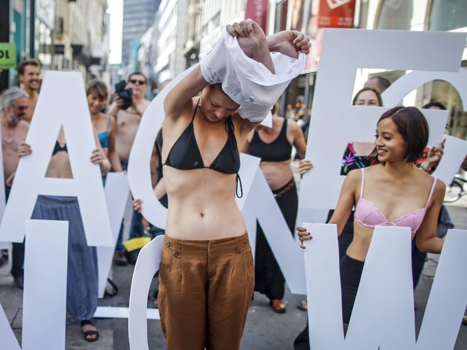 Protest aktywistów Living Wage Now w Brukseli