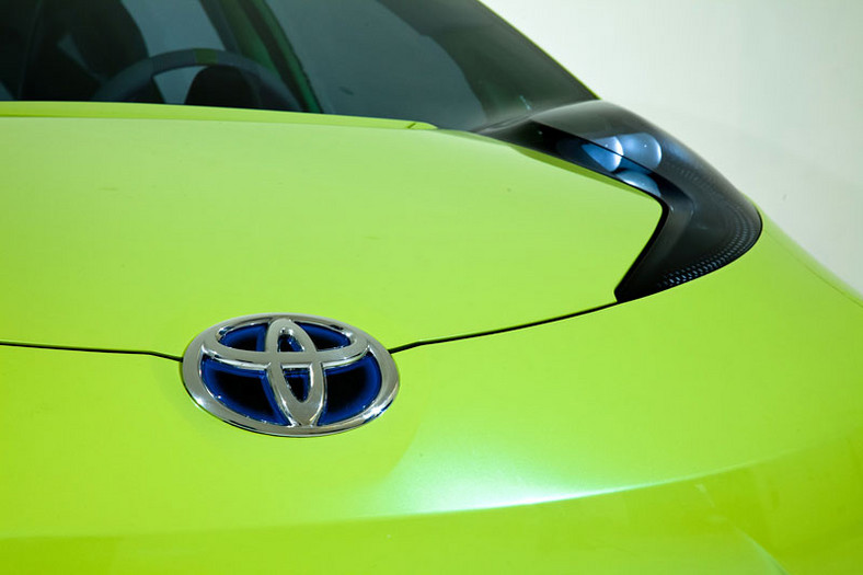 Detroit 2010: Toyota zaprezentuje koncept miniauta