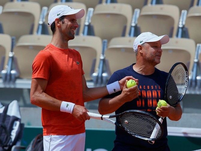 Gde Nole, tu i Vajda