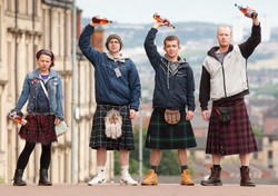 "Whisky dla aniołów", zabawa nawet bez szkockiej – nowy Ken Loach na DVD