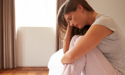 Na depresję poporodową choruje ok. 15 proc. kobiet. Czym to grozi dziecku?