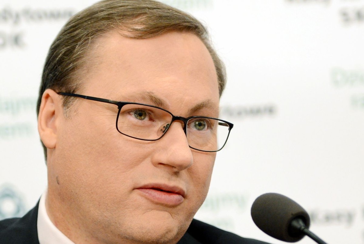 Bierecki pisze do Kopacz i pyta skąd "Wprost" miał pismo KNF