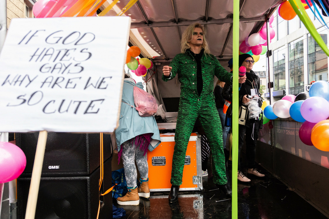 Maciej "Gąsiu" Gośniowski na Marszu Równości we Wrocławiu (2019) 