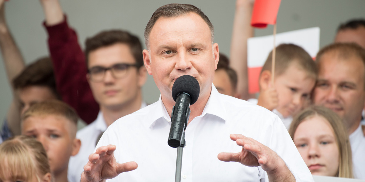 Prezydent odniósł się na Twitterze do słów posła Koalicji Polskiej PSL-Kukiz15 Stanisława Tyszki, który napisał, że chciałby prezydenta Polski, który będzie obniżał, a nie podnosił podatki.