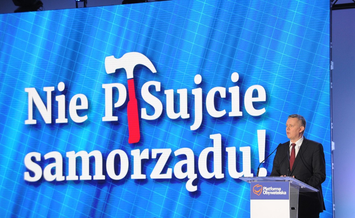 Do wypowiedzi szefa sztabu PiS odniósł się na twitterze wiceszef PO.