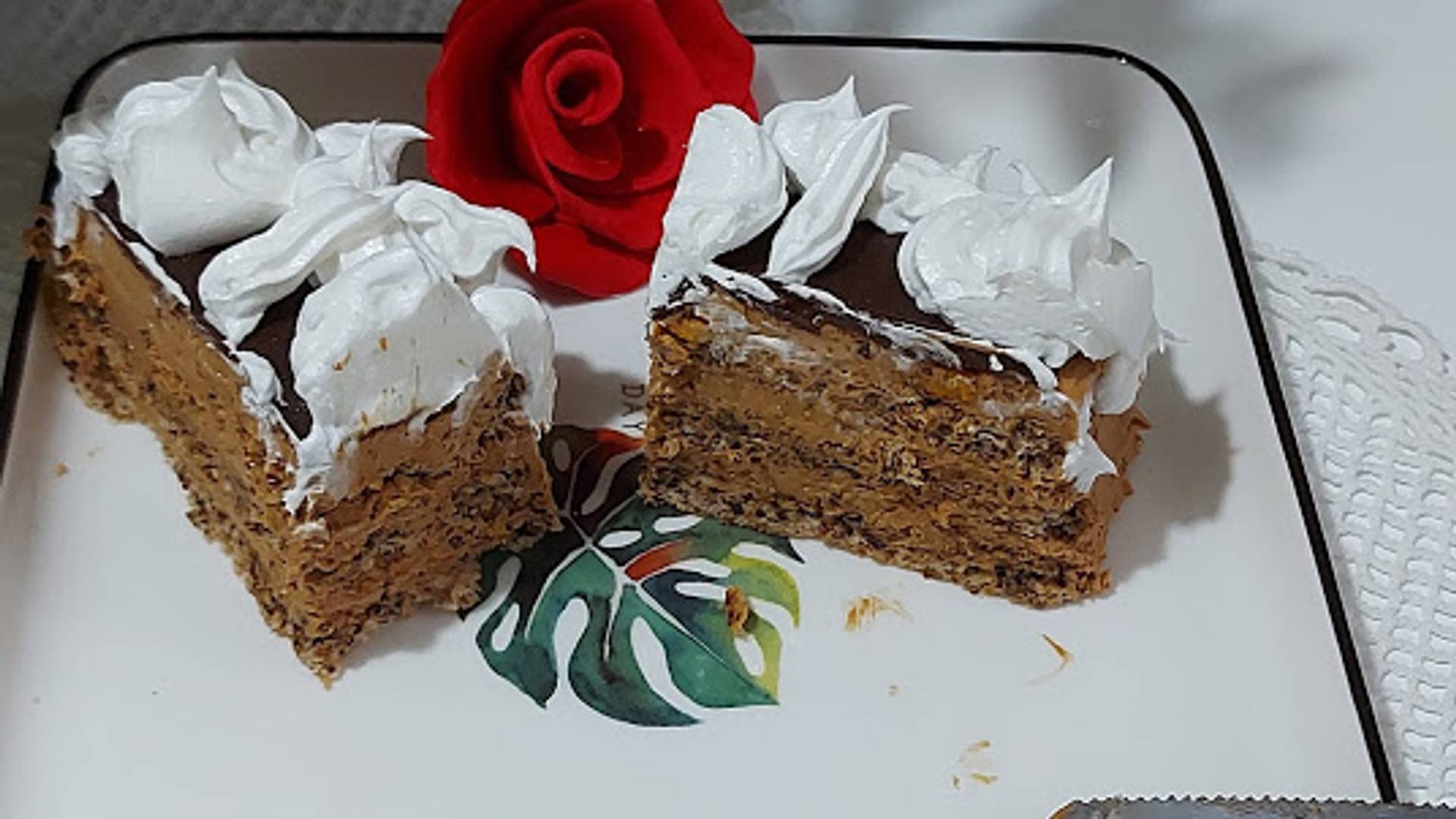 Najbolja čokoladna torta za slavlja - svi gosti će vam tražiti recept