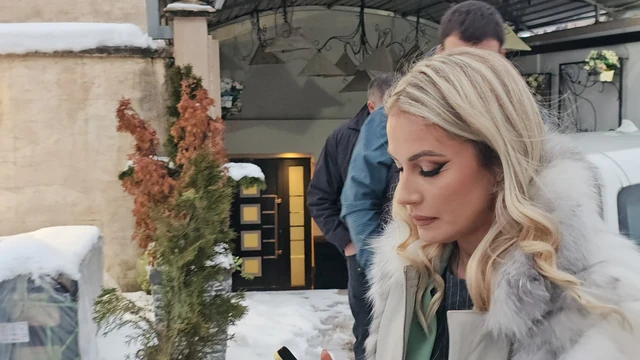 Zavirite na krštenje Miličine i Terzine ćerke: Za Barbaru roze baloni, mama se baš potrudila oko dekoracije (FOTO)