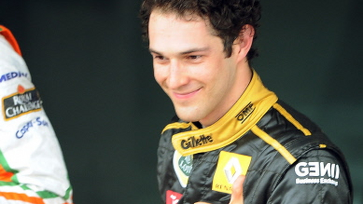 Bruno Senna podkreślił, że nie żałuje krótkiej przygody z teamem Lotus Renault GP w drugiej połowie tegorocznego sezonu. Brazylijczyk wystąpił w ośmiu wyścigach, ale nie zdołał zagwarantować sobie miejsca w składzie zespołu na kolejny rok.