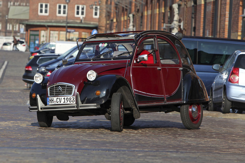 Citroen C4 Cactus kontra 2 CV