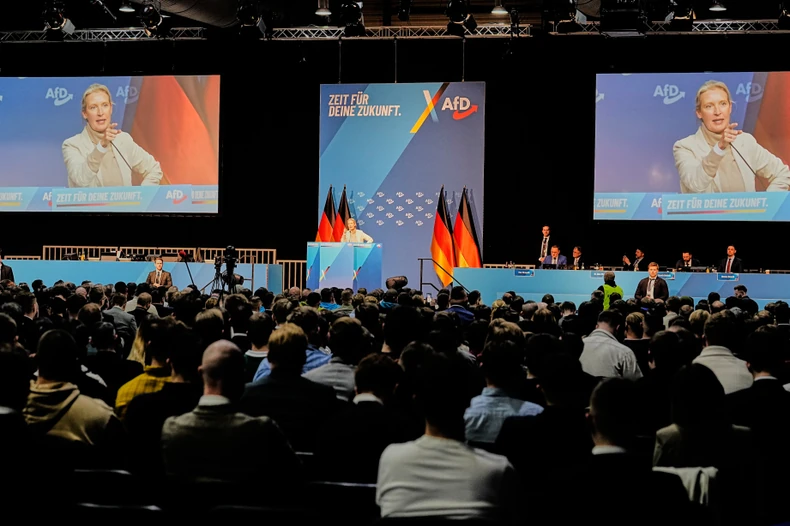 Liderka AfD Alis Vajdel govori na osnivanju omladinske organizacije u Gisenu, Nemačka, 29. novembra