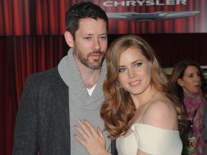 Amy Adams i Darren Le Gallo
