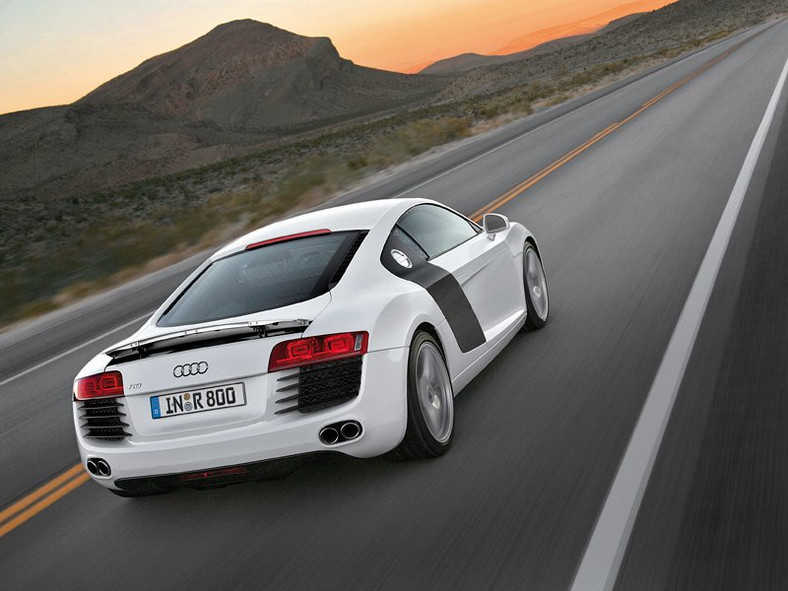 Audi R8 nagrodzone tytułem SportsCar magazynu AutoBild