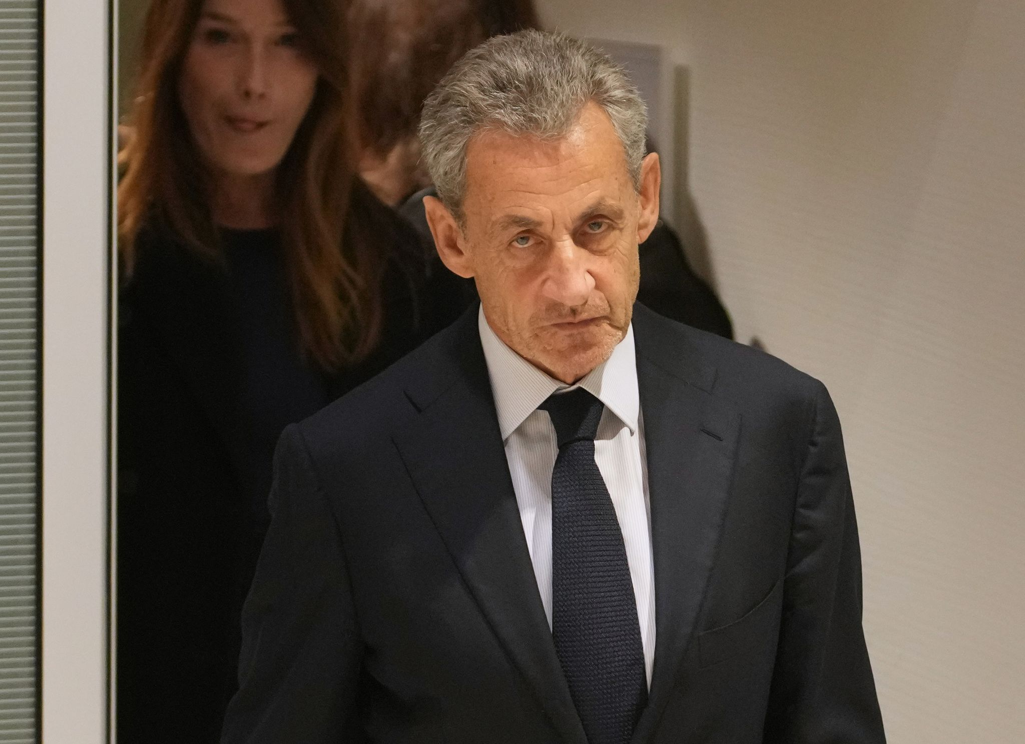 Sarkozy: Sechs Monate Haft bestätigt - Ex-Präsident muss nicht ins Gefängnis
