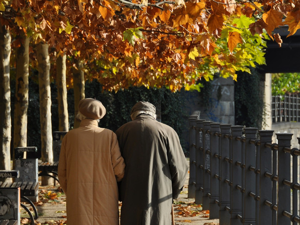 Seniorzy się cieszą. Wydatki państwa na waloryzację świadczeń emerytalnych idą ostro do góry