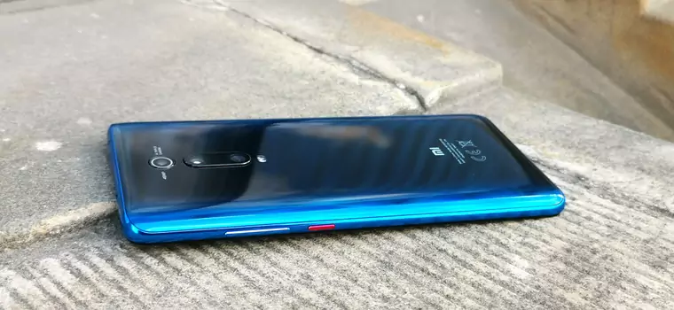 Xiaomi Mi 9T - dla jednych wspaniały, dla innych zbyt efekciarski, ale przede wszystkim charakterystyczny