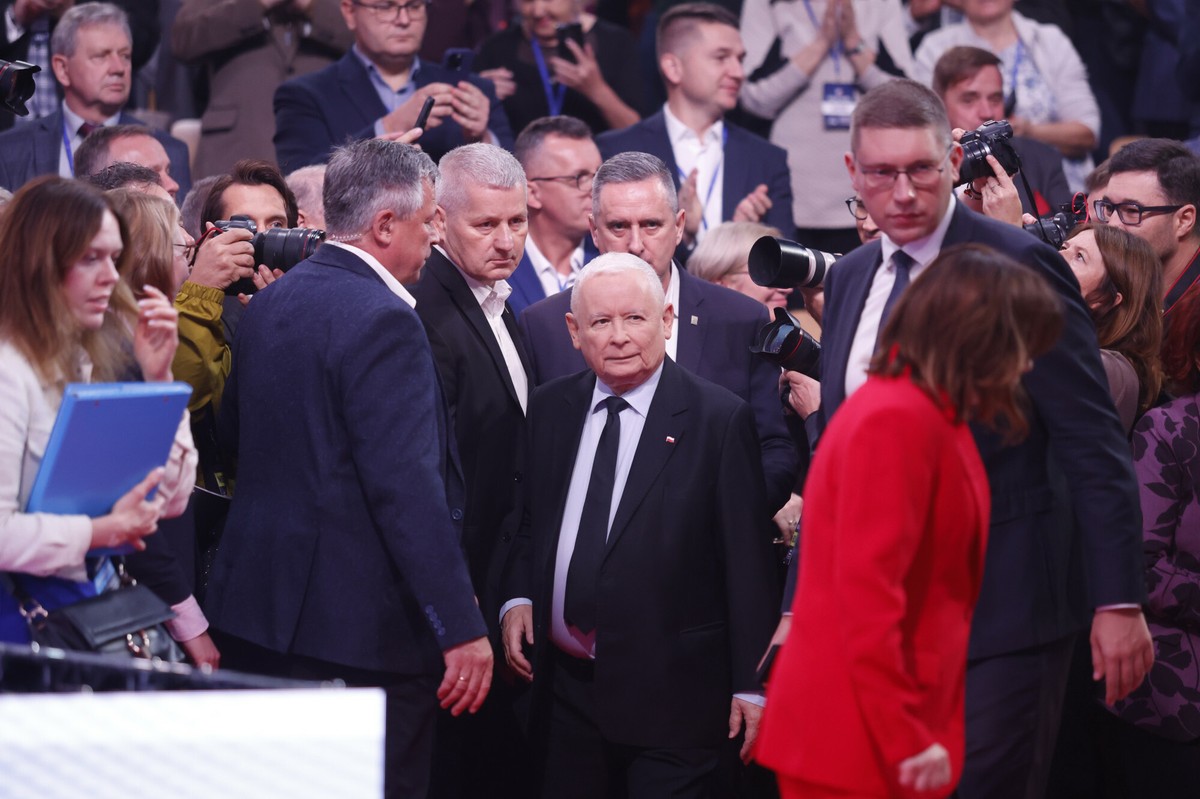 Jarosław Kaczyński mówi o "demokracji zbrojnej". "Niemcy chcą nam zabrać państwo"