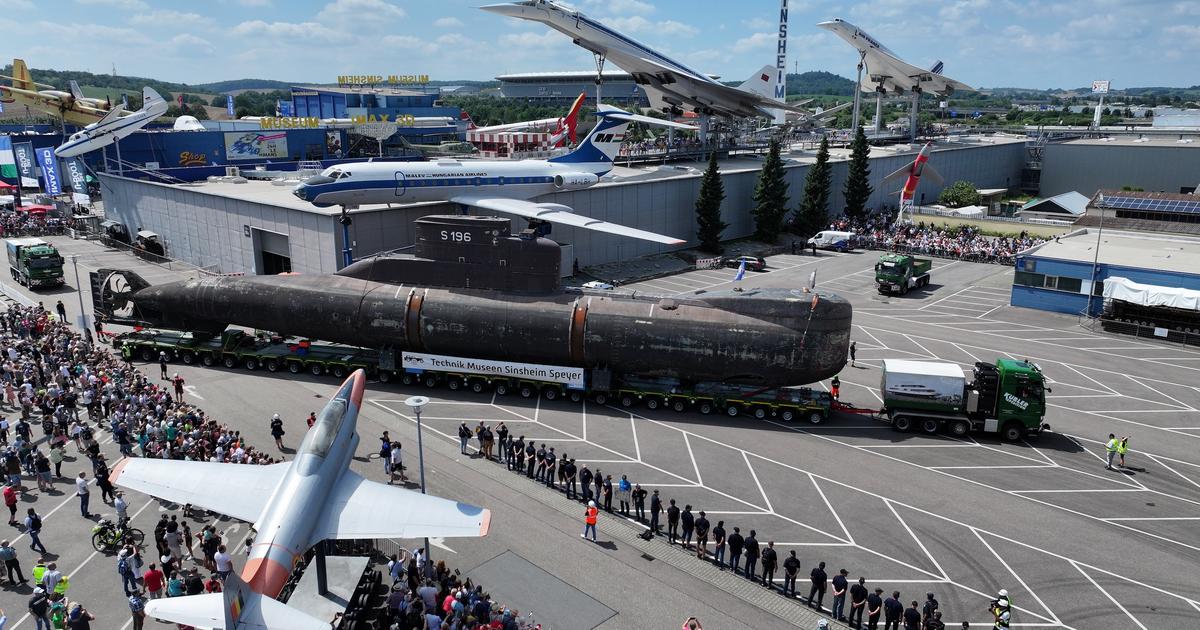  Przez cztery tygodnie po drogach przemieszczał się wielki U-Boot. To był logistyczny wyczyn