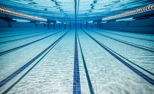 Nie żyje 12-latka, która zasłabła i topiła się w basenie