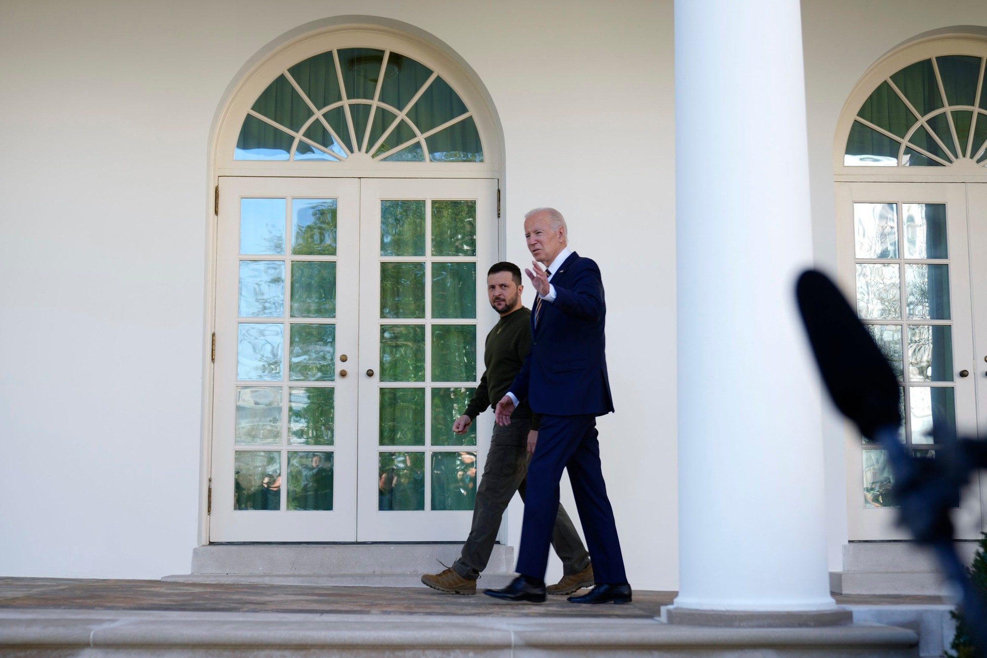 Biden prijal Zelenského v Bielom dome