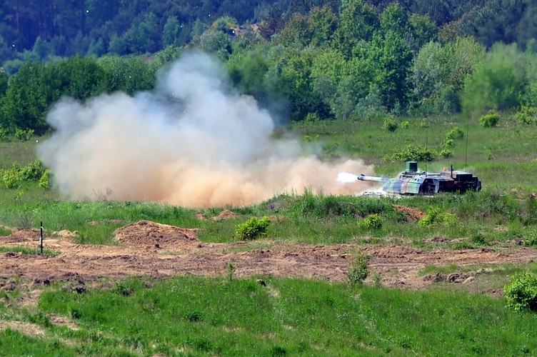 Ćwiczenia Puma 15 na poligonie poligonie w Drawsku Pomorskim <br><br>fot. (mb/cat) PAP/Marcin Bielecki