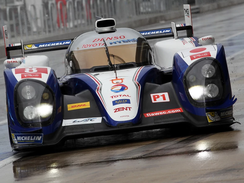 Toyota TS040 Hybrid