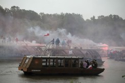Skandal na Wiśle. Na promie odtwarzano hymn socjalistów